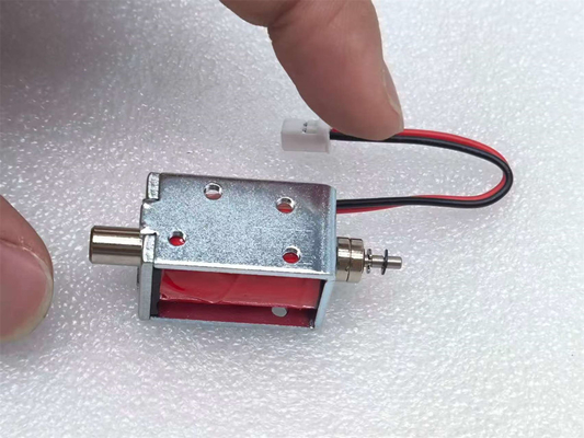 U0629 الإطار المفتوح والمغناطيسات الصغيرة 24V DC Push Pull Solenoid Small Size Linear Motion Actuator